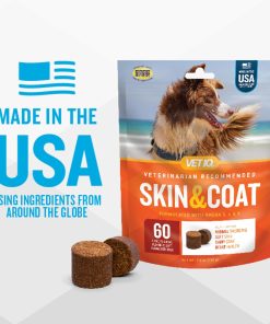 VetIQ Skin and Coat Supplement for Dogs, Helps Maintain Healthy Skin and Shiny Coat, Hickory Smoke Flavor Dog Chew, Made in The USA, 60 Count (Pack of 2)
