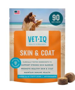 VetIQ Skin and Coat Supplement for Dogs, Helps Maintain Healthy Skin and Shiny Coat, Hickory Smoke Flavor Dog Chew, Made in The USA, 60 Count (Pack of 2)